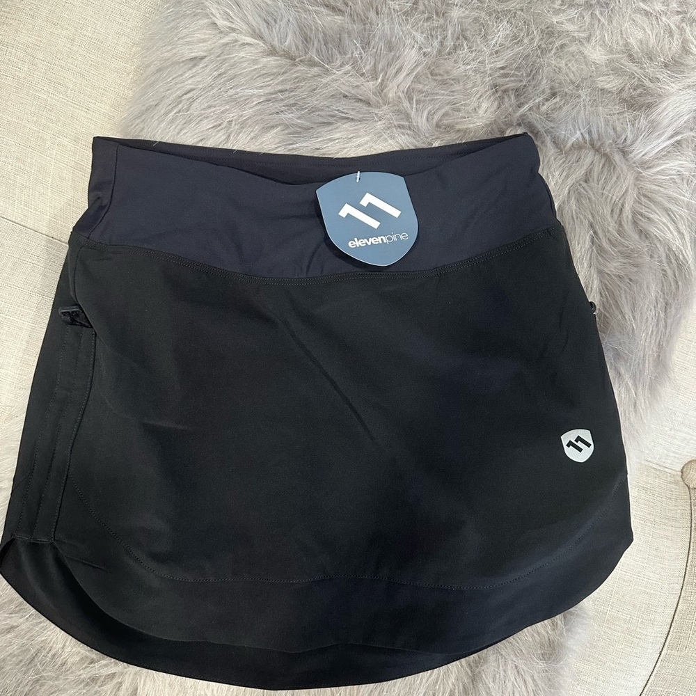Elevenpine kick it up skirt
